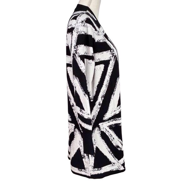 Chicos Long Sweater Cardigan Duster Open Front Size 1 Medium Black White Geo - Picture 3 of 11